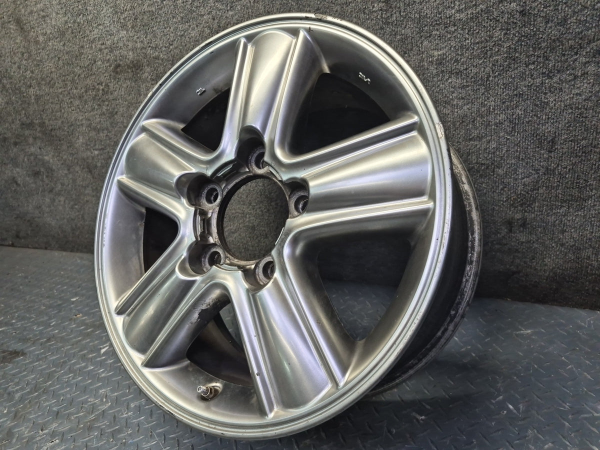 2005-2007 Lexus UZJ100L LX470 Factory 18" R18 Alloy Wheel Rim 18x8J ET60