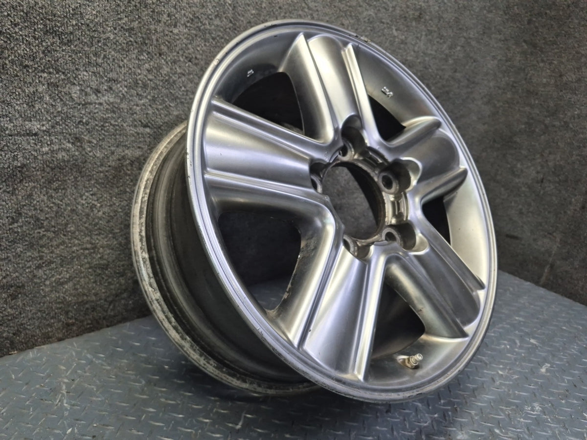 2005-2007 Lexus UZJ100L LX470 Factory 18" R18 Alloy Wheel Rim 18x8J ET60