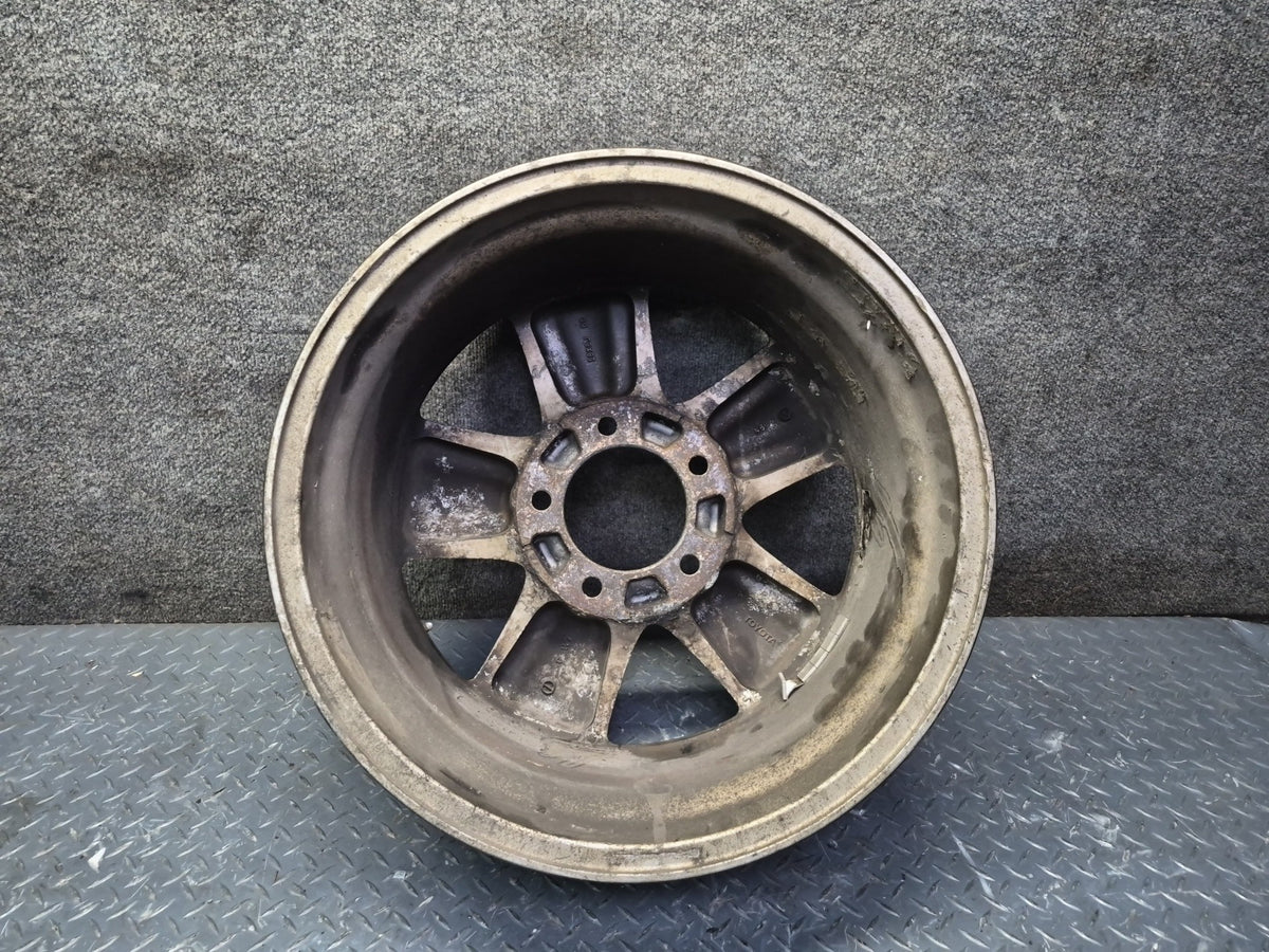 2005-2007 Lexus UZJ100L LX470 Factory 18" R18 Alloy Wheel Rim 18x8J ET60