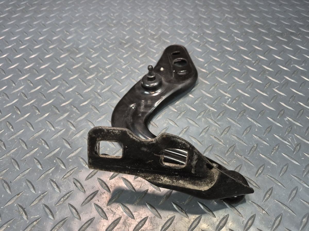 05-13 Chevrolet Corvette C6 Set of 2 Front Left & Right Hood Hinge OEM
