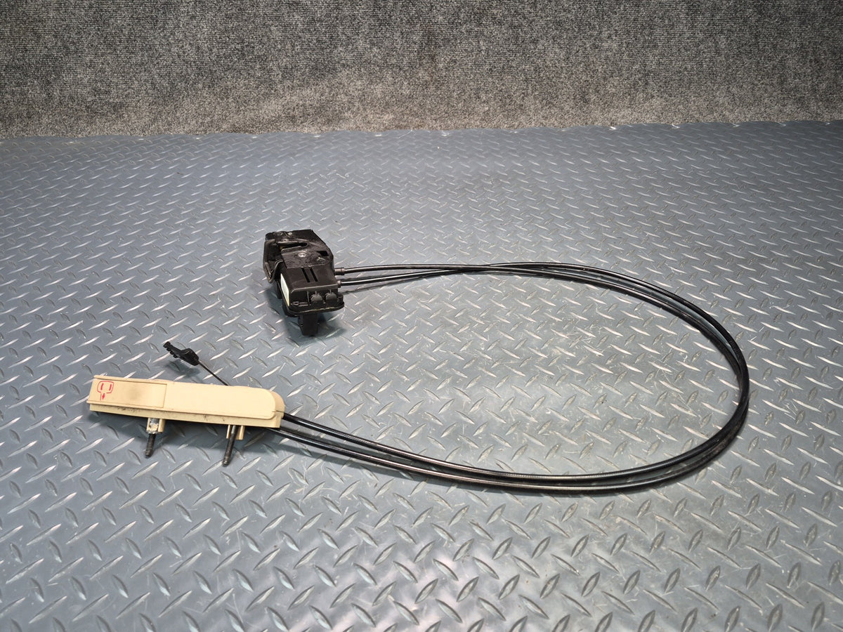 05-13 Chevrolet Corvette C6 Left Driver Door Lock Handle Cable 15212536 OEM
