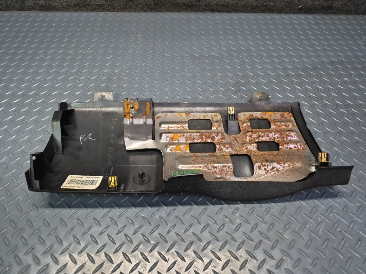 2008-2009 Hummer H2 Dash Front Right Side Glove Box Compartment Storage