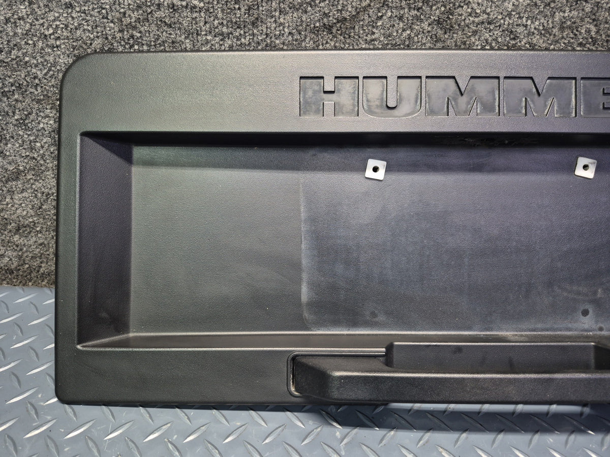2006-2009 Hummer H2 Rear Trunk Lid Liftgate License Plate Panel W/ Handle