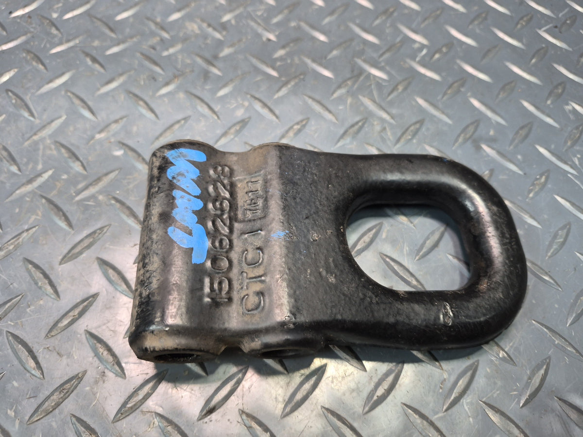 2003-2009 Hummer H2 Front Bumper Left & Right Side TOW Hook Set