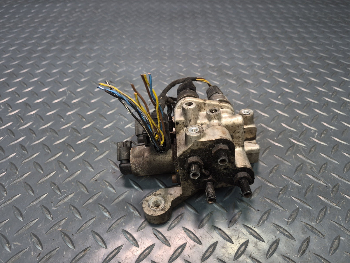 08-10 Porsche Cayenne 957 Rear Air Suspension Hydraulic Valve Block 7L0511853A