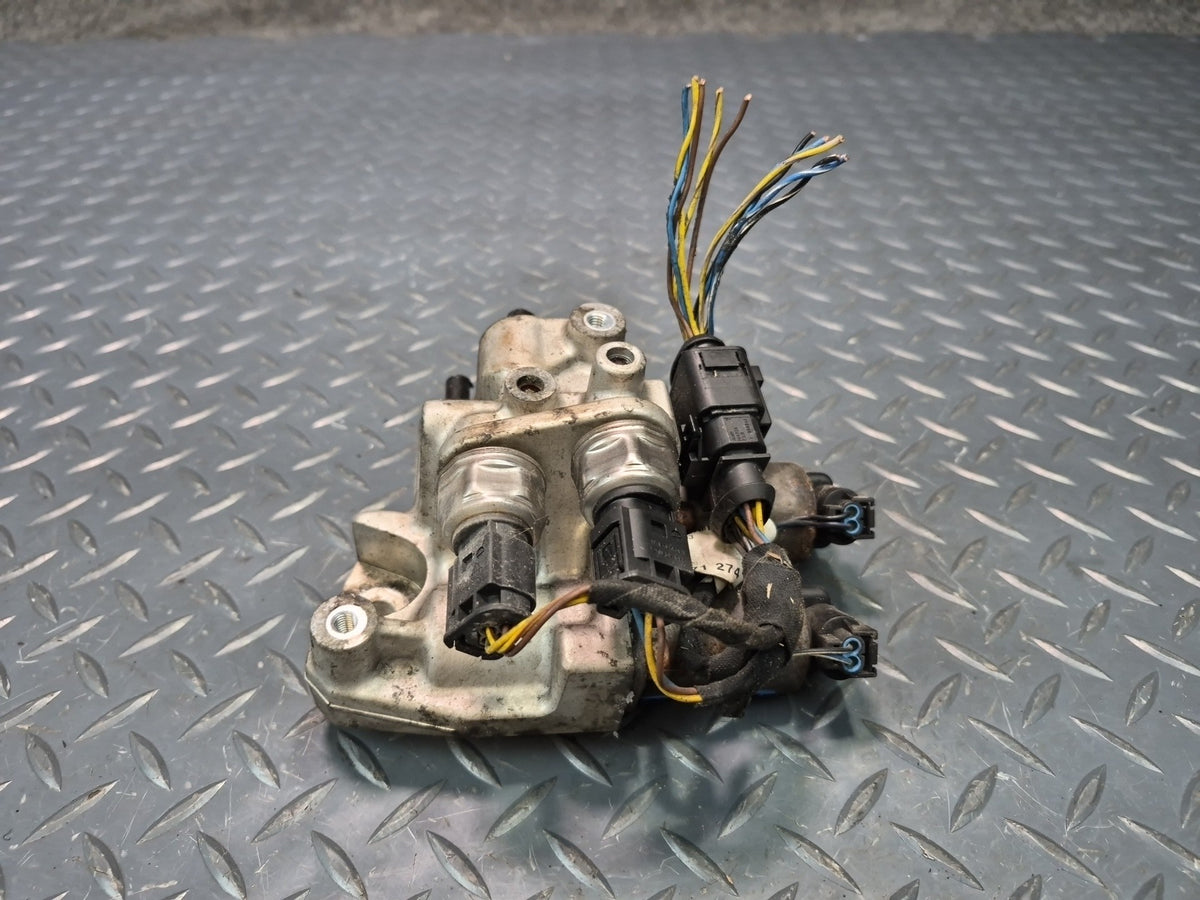 08-10 Porsche Cayenne 957 Rear Air Suspension Hydraulic Valve Block 7L0511853A