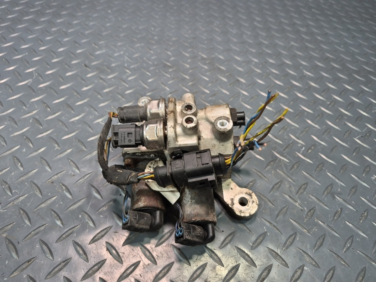 08-10 Porsche Cayenne 957 Rear Air Suspension Hydraulic Valve Block 7L0511853A