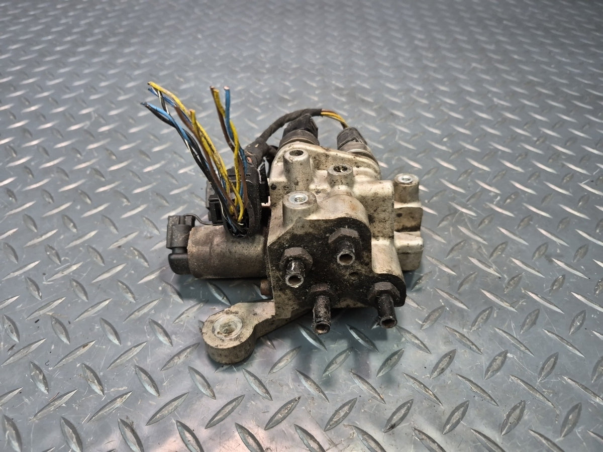 08-10 Porsche Cayenne 957 Rear Air Suspension Hydraulic Valve Block 7L0511853A