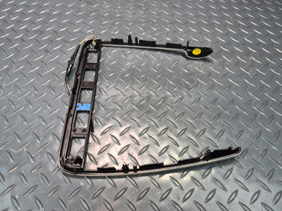 03-10 Porsche Cayenne 957 Dash Front Center Trim Bezel Cover Panel 7L5858079D