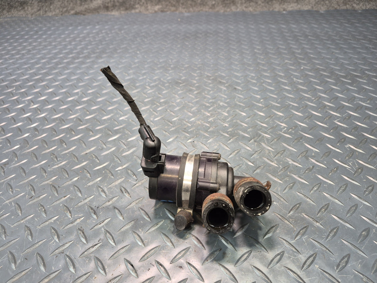 2003-2010 Porsche Cayenne 957 Secondary Auxiliary AUX Coolant Water Pump