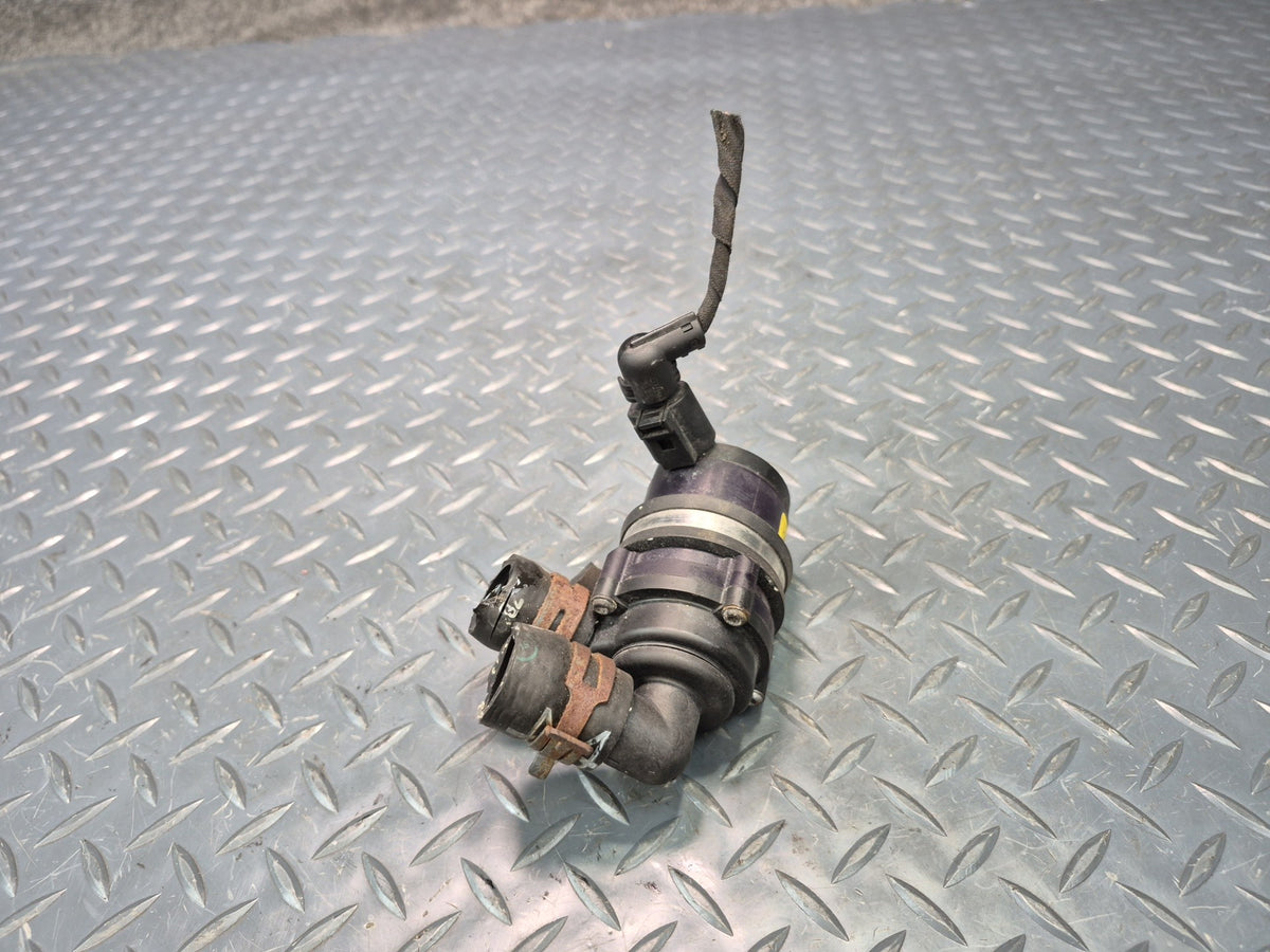 2003-2010 Porsche Cayenne 957 Secondary Auxiliary AUX Coolant Water Pump
