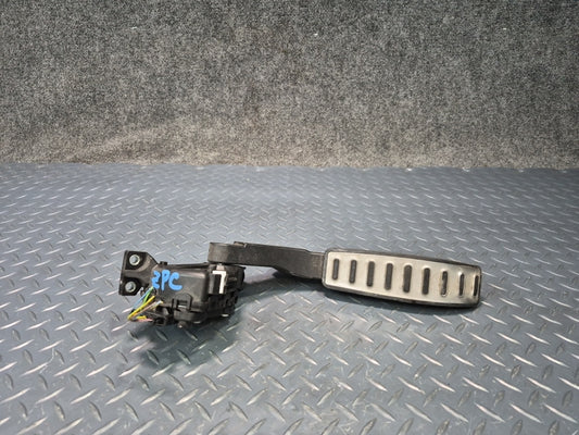 2003-2010 Porsche Cayenne 957 Gas Acceleration Pedal 7L0723507D