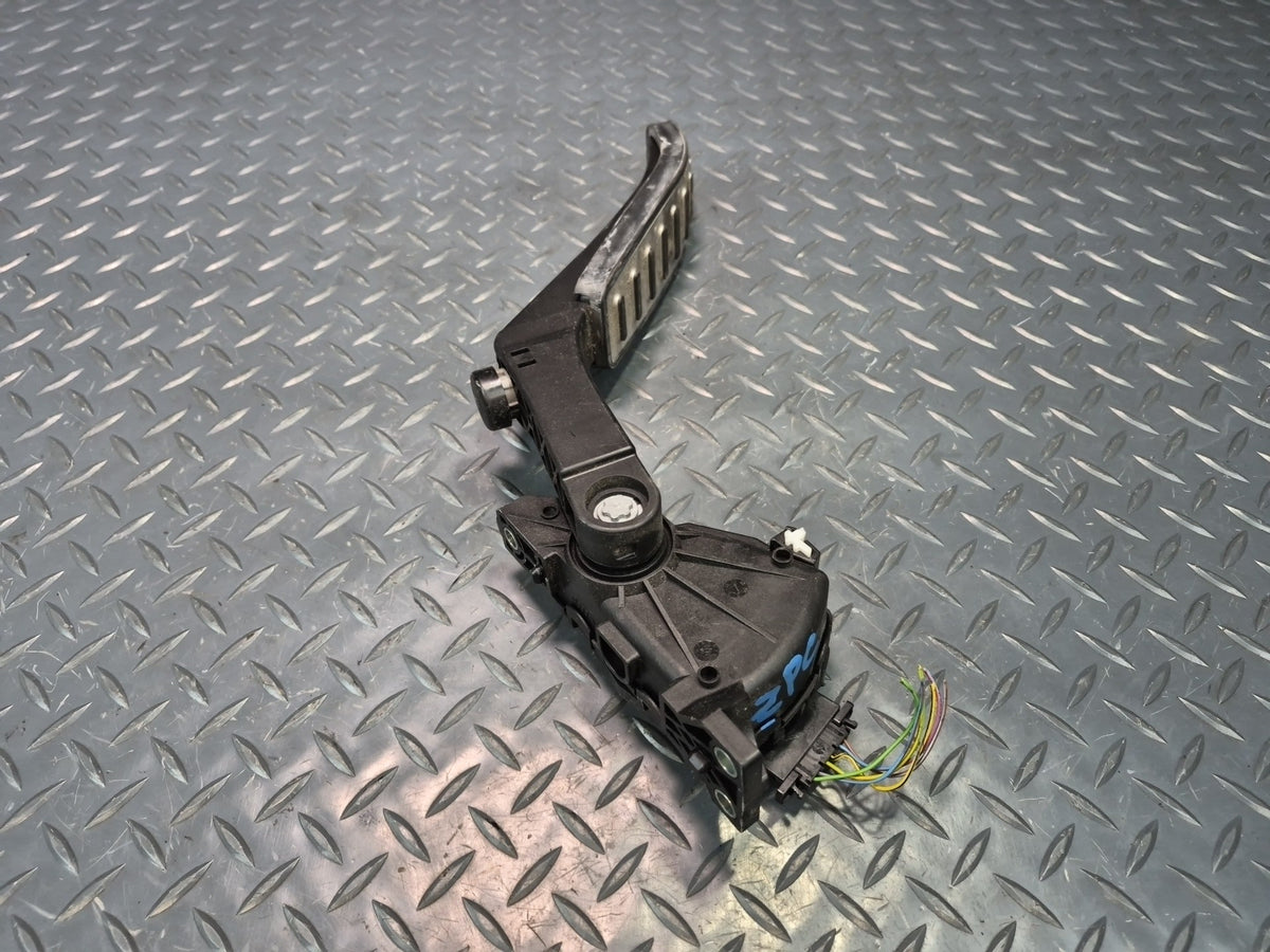 2003-2010 Porsche Cayenne 957 Gas Acceleration Pedal 7L0723507D