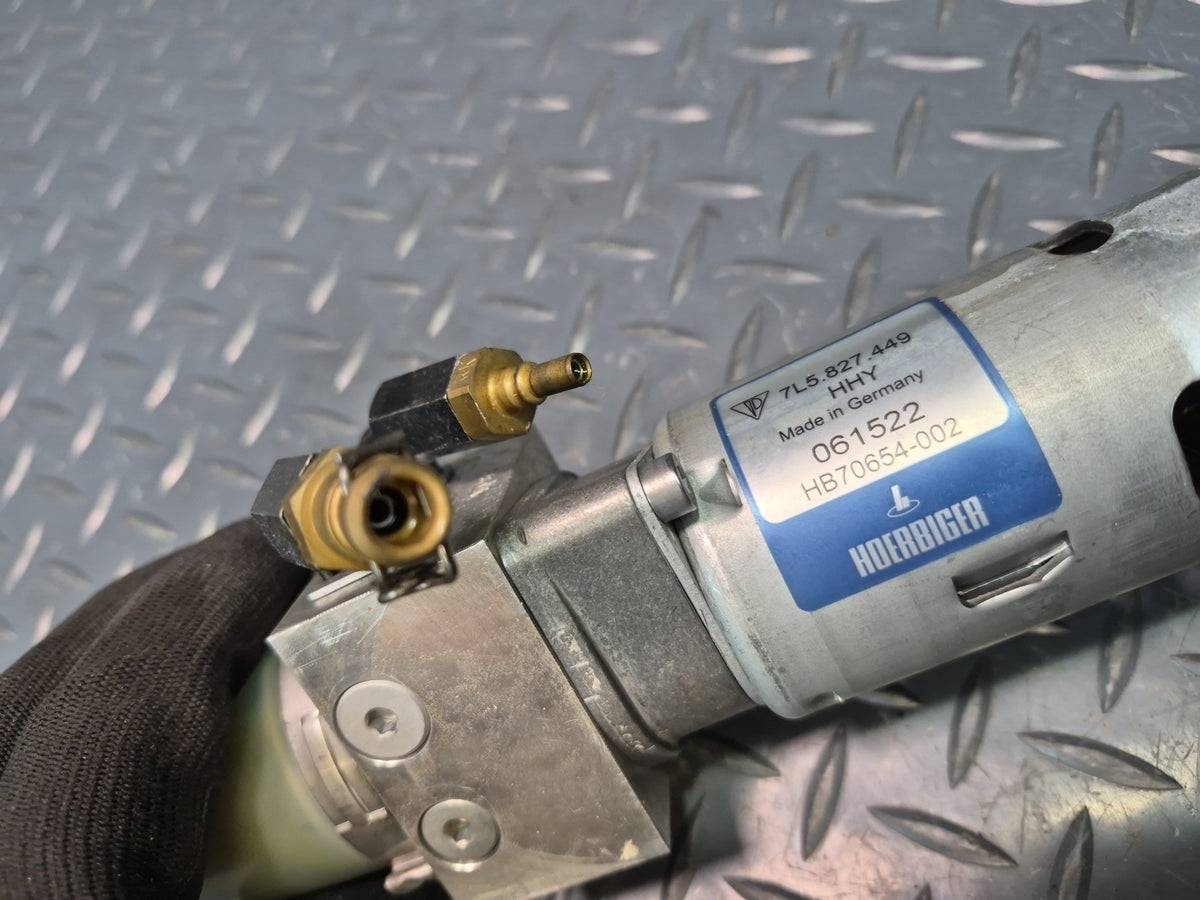 2003-2010 Porsche Cayenne 957 Rear Trunk Lid Tailgate Hydraulic Pump Motor Foam