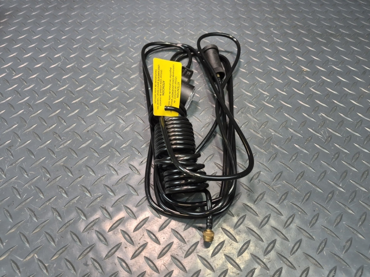 2003-2010 Porsche Cayenne 957 Tire Air Compressor Pump w Manometer & Case