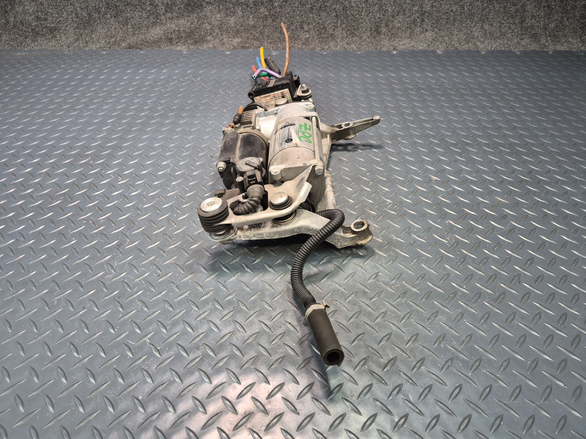 2008-2010 Porsche Cayenne 957 Air Suspension Compressor Pump 95535890105