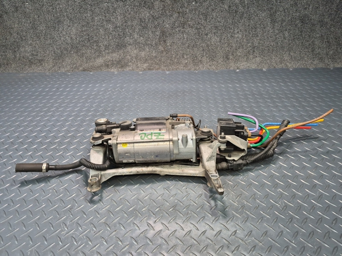 2008-2010 Porsche Cayenne 957 Air Suspension Compressor Pump 95535890105