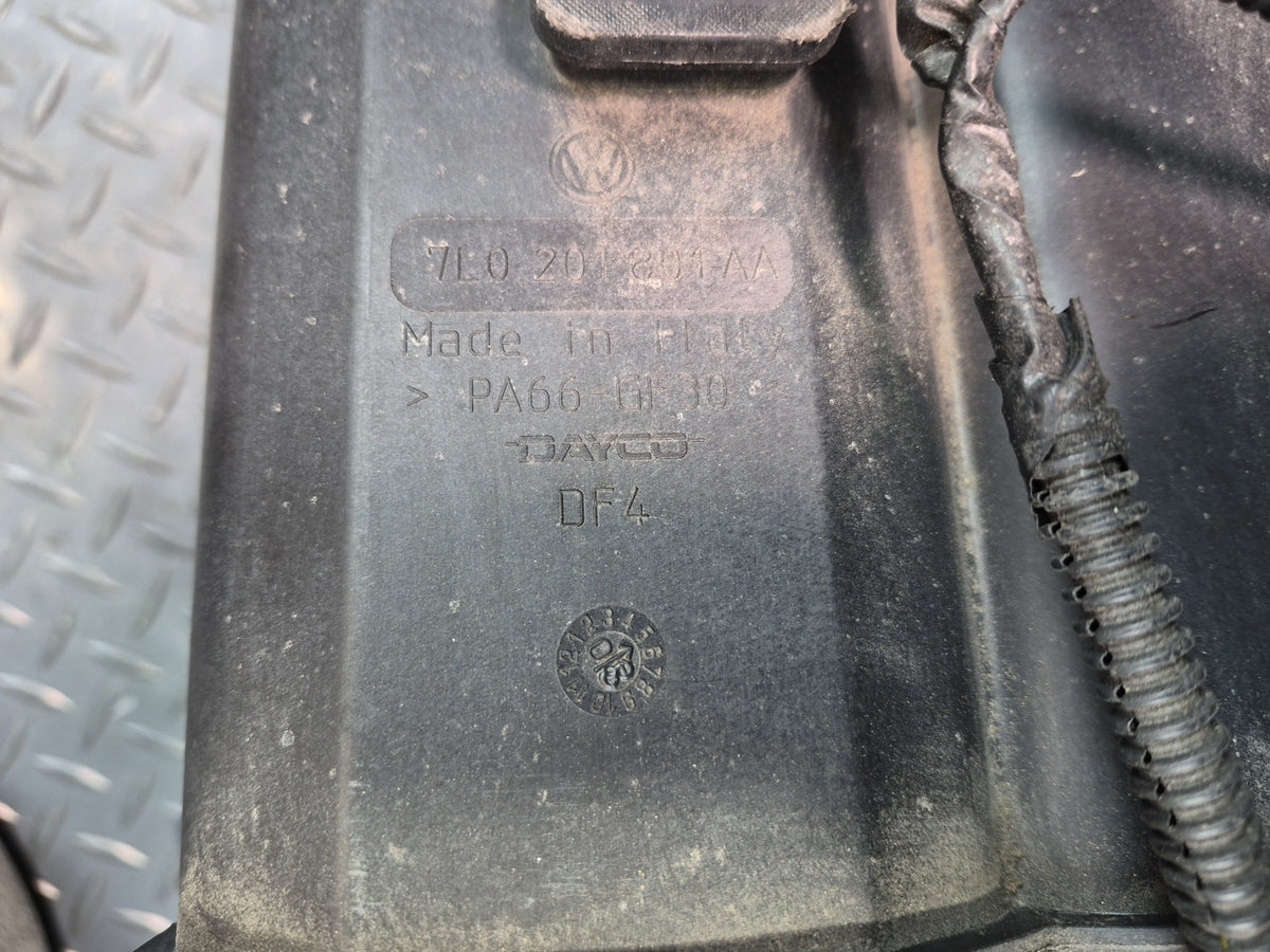 2008-2010 Porsche Cayenne 957 Fuel Evap Vapor Charcoal Canister 7L0906271C