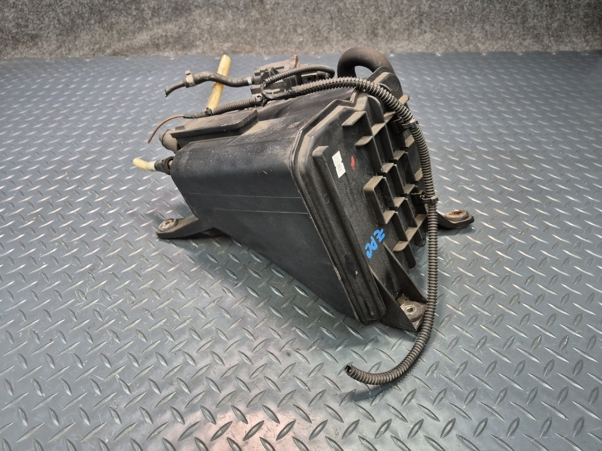 2008-2010 Porsche Cayenne 957 Fuel Evap Vapor Charcoal Canister 7L0906271C