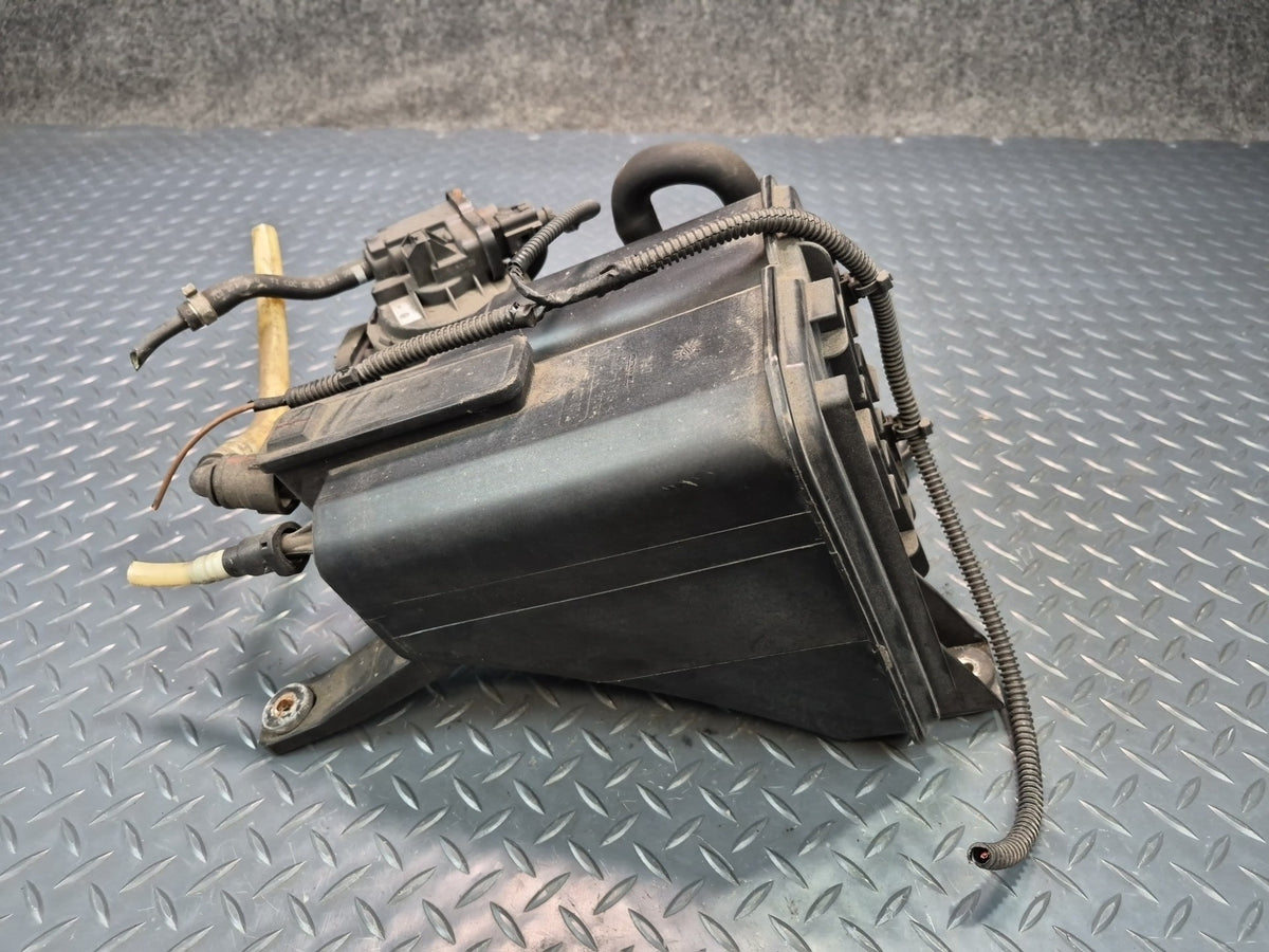 2008-2010 Porsche Cayenne 957 Fuel Evap Vapor Charcoal Canister 7L0906271C