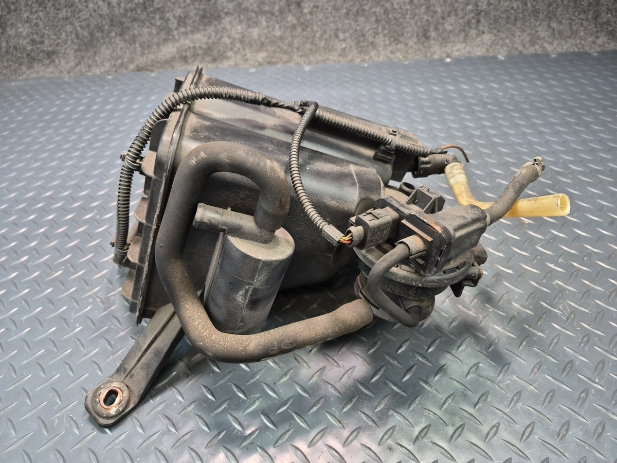 2008-2010 Porsche Cayenne 957 Fuel Evap Vapor Charcoal Canister 7L0906271C
