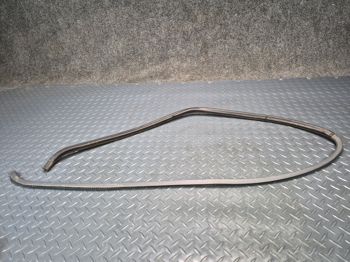 84-86 Toyota Cressida MX73 Sedan Rear Right Door Weatherstrip Rubber Seal OEM