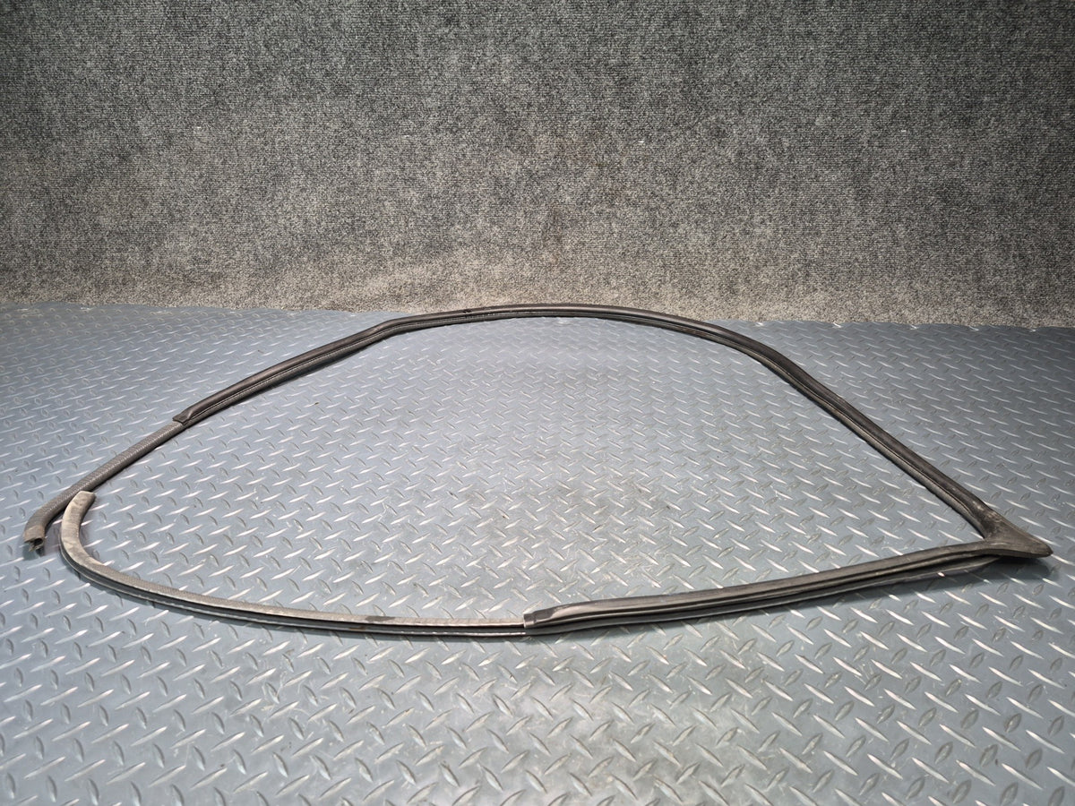 84-86 Toyota Cressida MX73 Sedan Front Left Door Weatherstrip Rubber Seal OEM