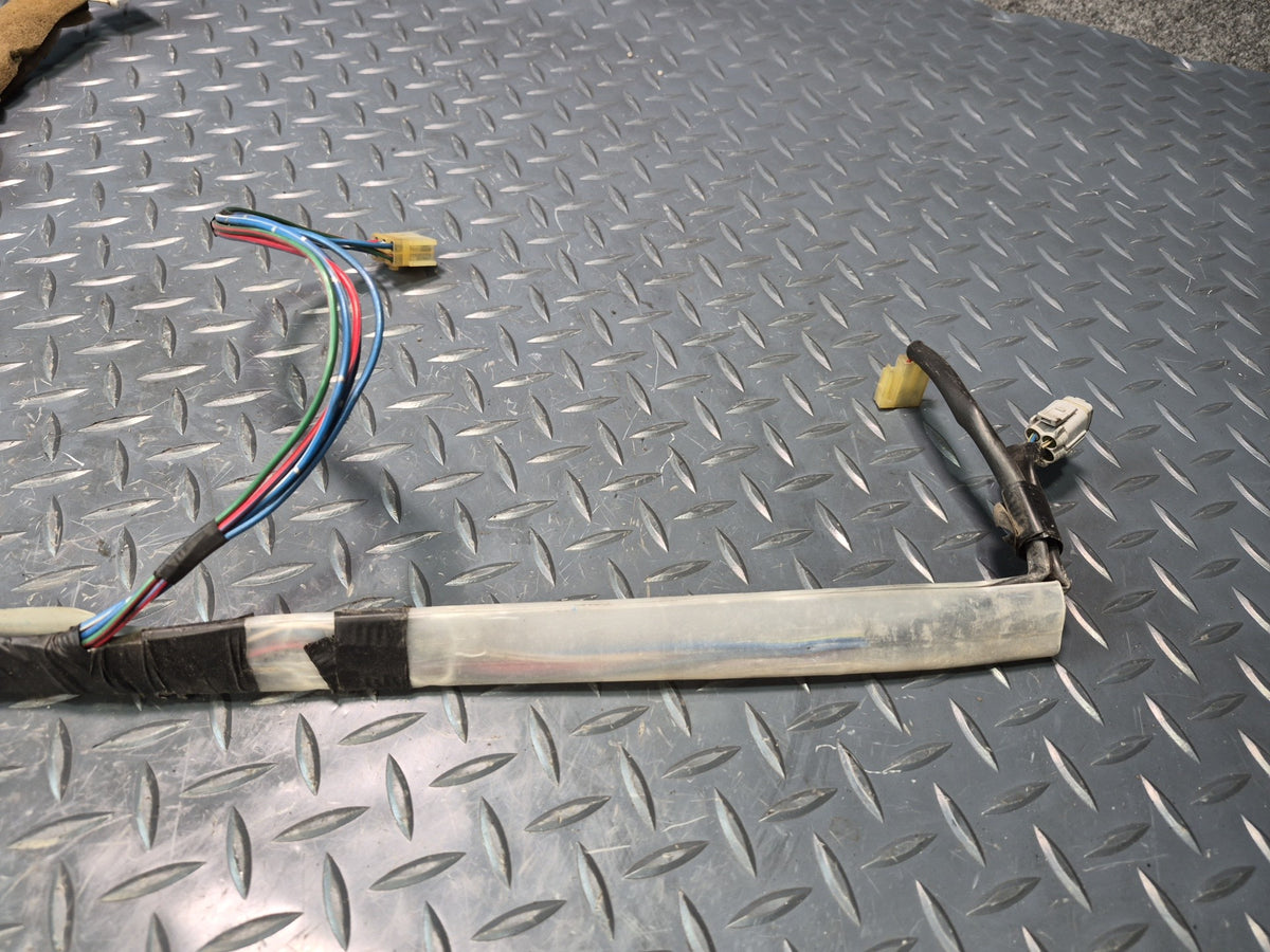 94-95 Toyota Hiace KZH106W Super Custom Front Left Door Wire Wiring Harness OEM