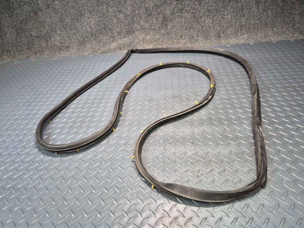 2003-2007 Lexus LX470 Front Left Side Door Weatherstrip Rubber Seal Set of 2