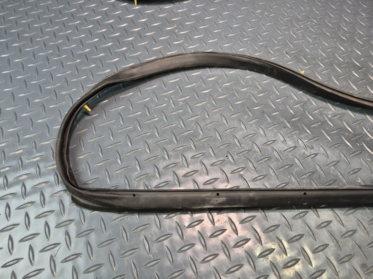 2003-2007 Lexus LX470 Front Left Side Door Weatherstrip Rubber Seal Set of 2