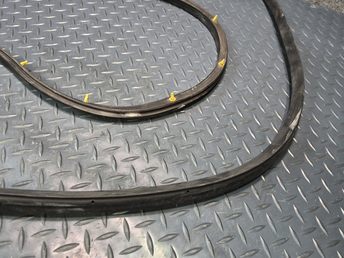 2003-2007 Lexus LX470 Front Left Side Door Weatherstrip Rubber Seal Set of 2