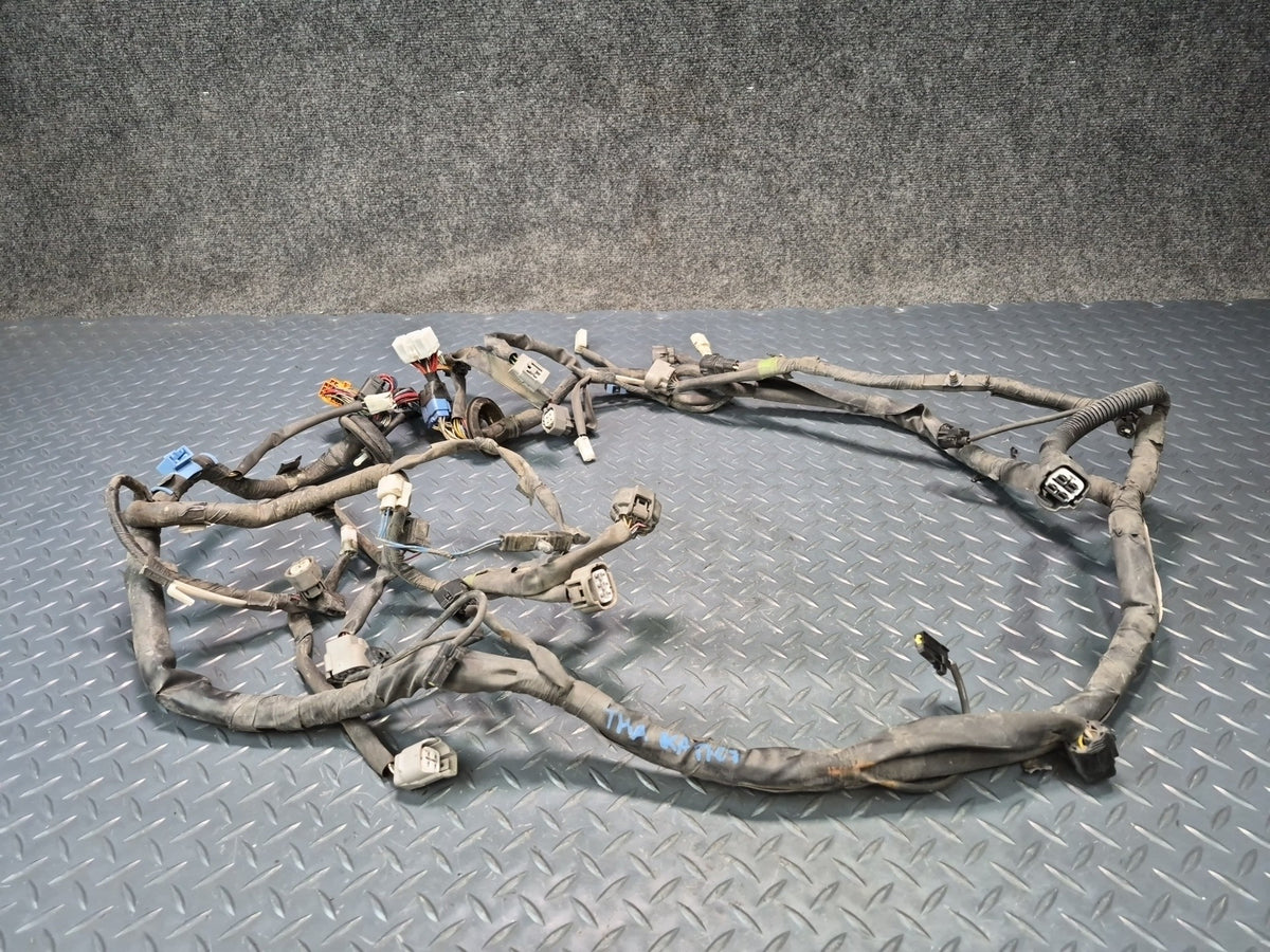 94-95 Toyota Hiace KZH106W Super Custom Limited Underhood Wire Harness OEM