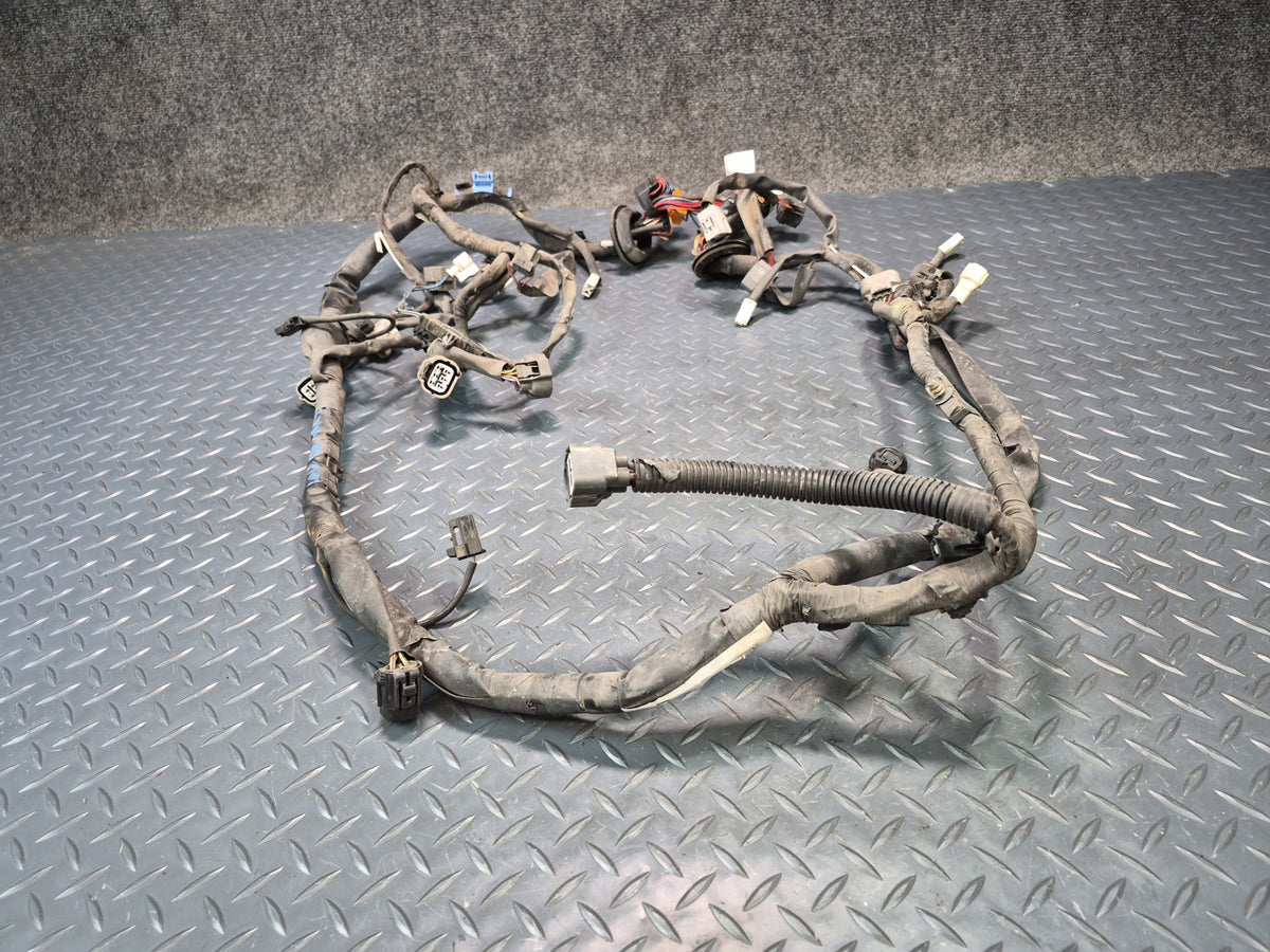 94-95 Toyota Hiace KZH106W Super Custom Limited Underhood Wire Harness OEM