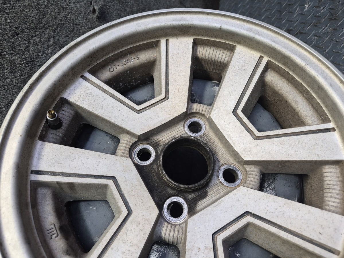82-85 Toyota Celica RA65 Alloy R14" Wheel Rim 14x7JJ ET8 OEM