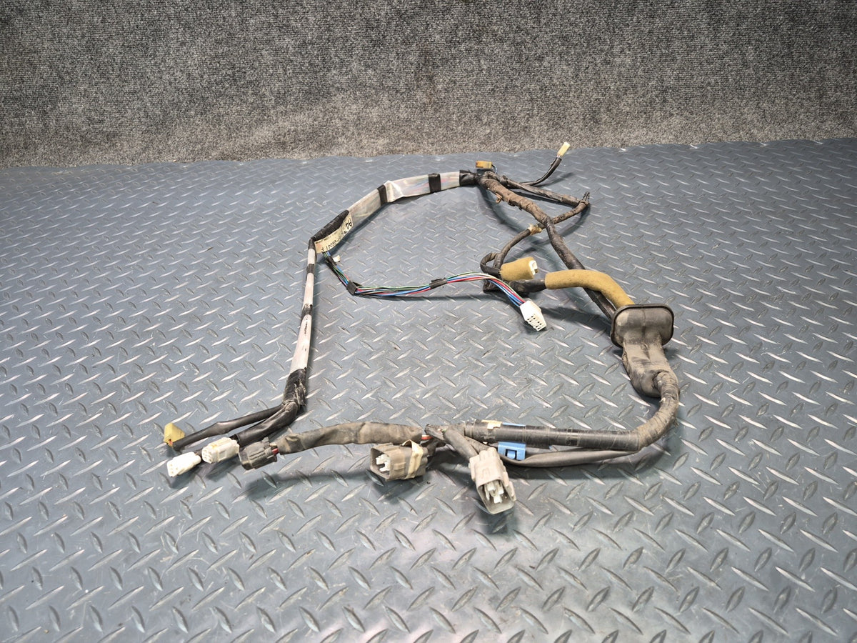 94-95 Toyota Hiace KZH106W Super Custom Front Right Door Wire Wiring Harness OEM