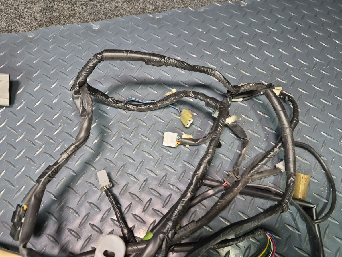 1994 Toyota Hiace KZH106W Super Custom Limited Interior Wire Wiring Harness OEM