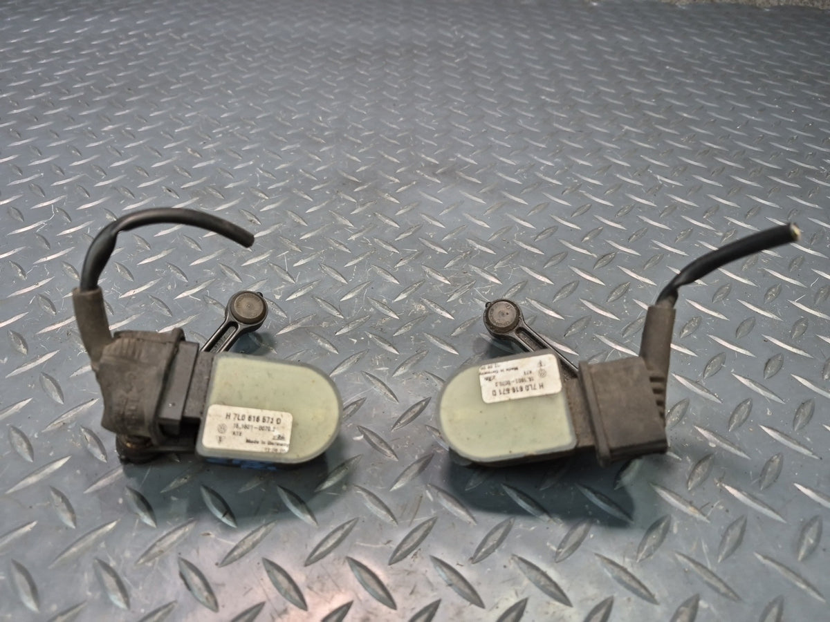 2003-2010 Porsche Cayenne 957 Rear Suspension Height Level Sensor Set of 2