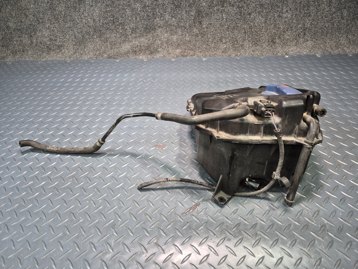 2003-2010 Porsche Cayenne 957 Engine Coolant Overflow Expansion  Tank 7L0121407E
