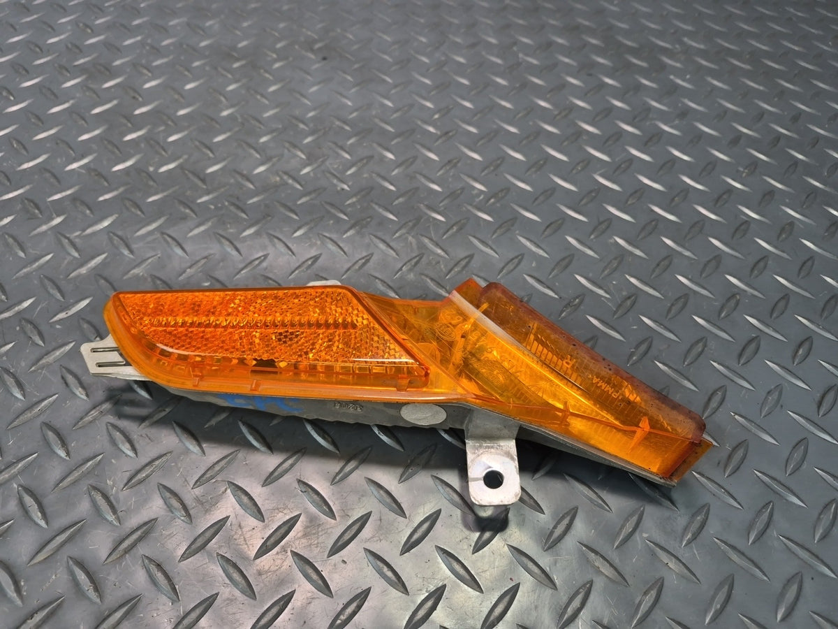 2008-2010 Porsche Cayenne 957 Front Left & Right Bumper Side Marker Light Set