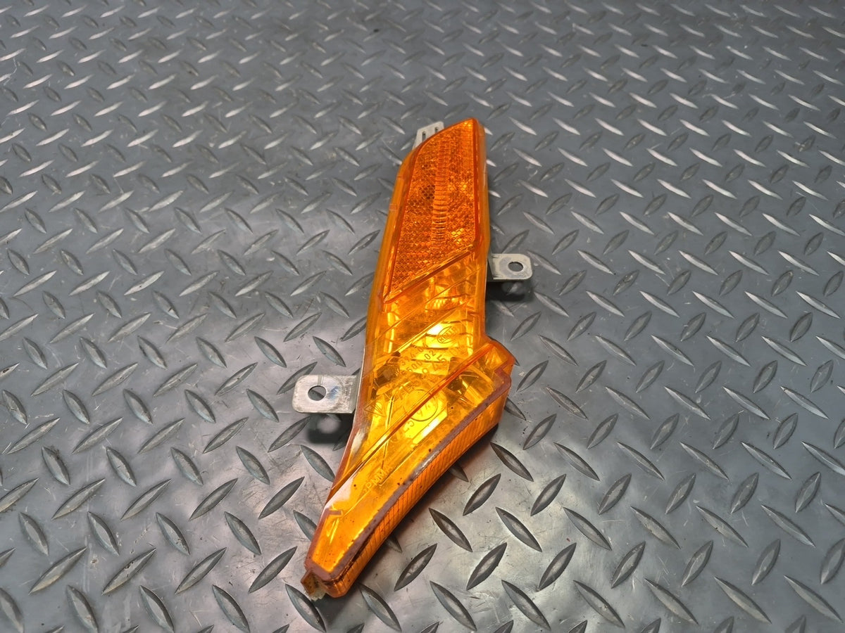 2008-2010 Porsche Cayenne 957 Front Left & Right Bumper Side Marker Light Set