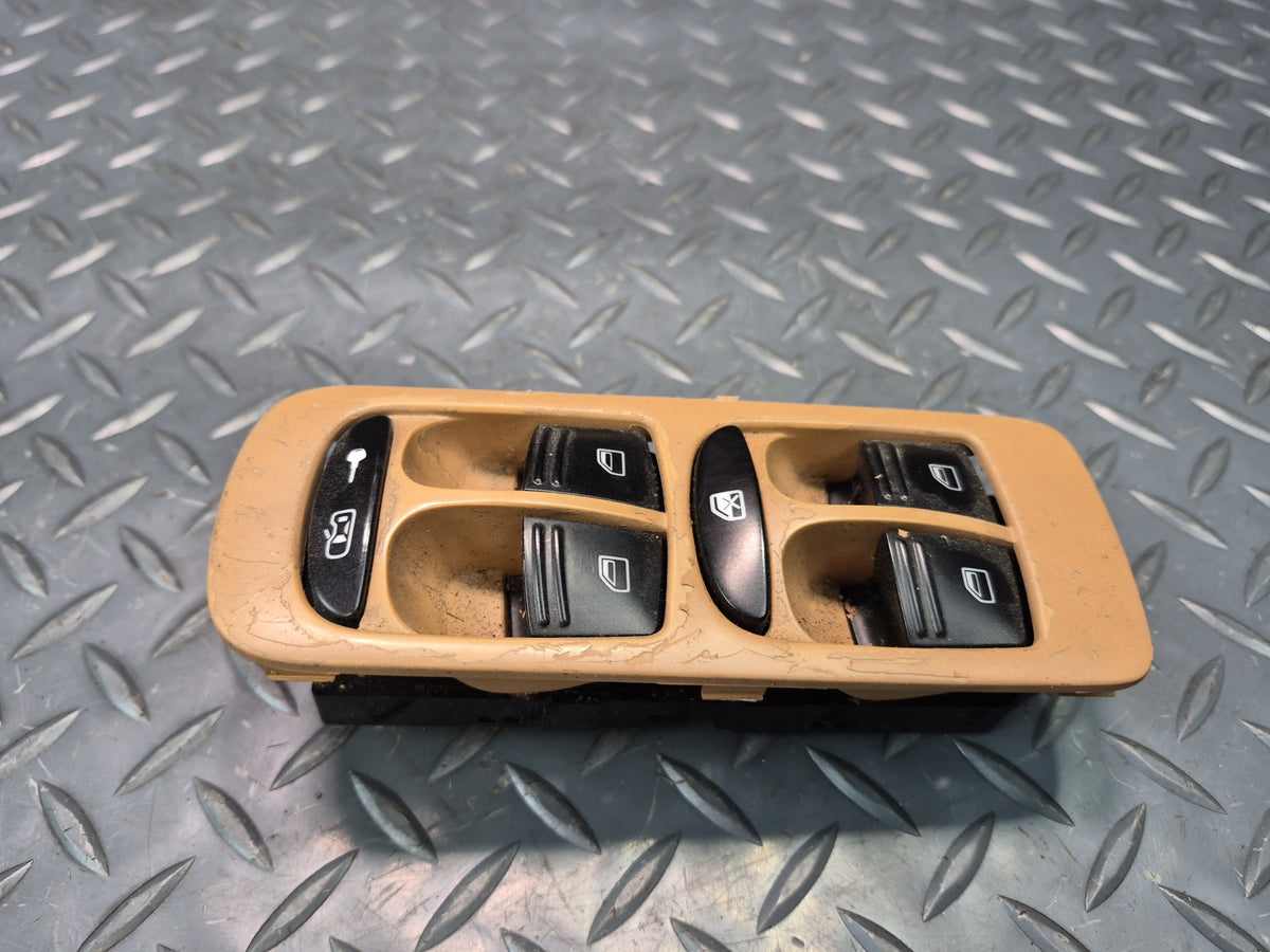 2003-2010 Porsche Cayenne 957 Front Left Master Power Winow Switch Damaged