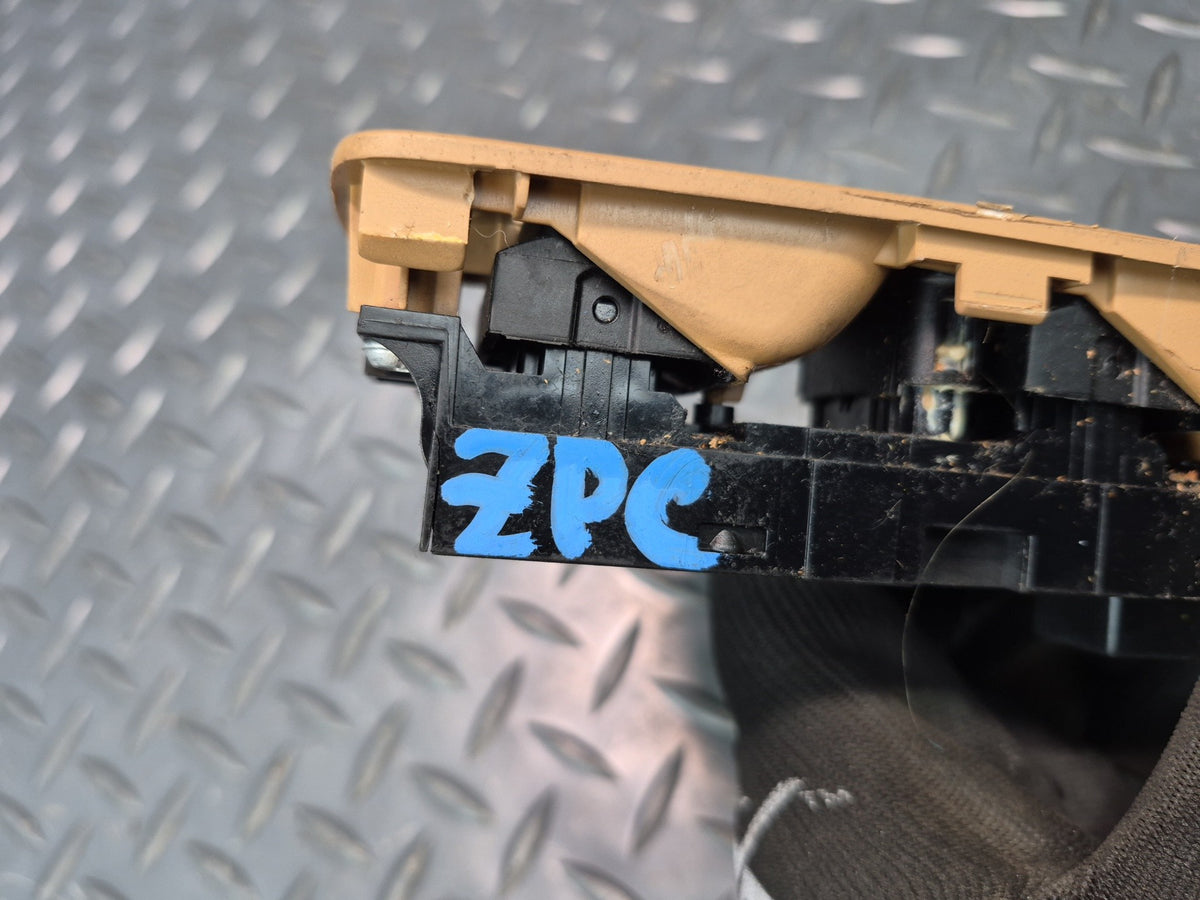 2003-2010 Porsche Cayenne 957 Front Left Master Power Winow Switch Damaged