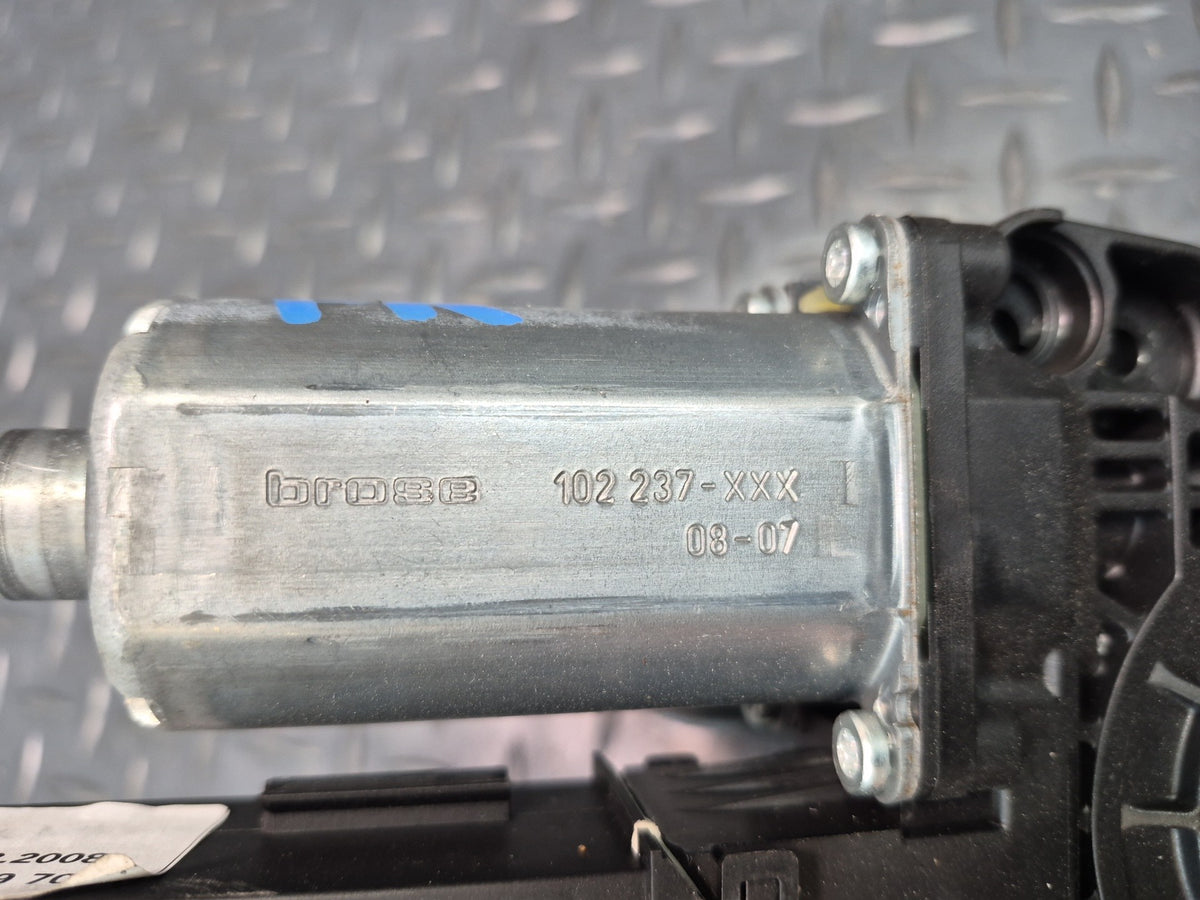 2003-2010 Porsche Cayenne 957 Front Right Door Window Motor 3D1959792E