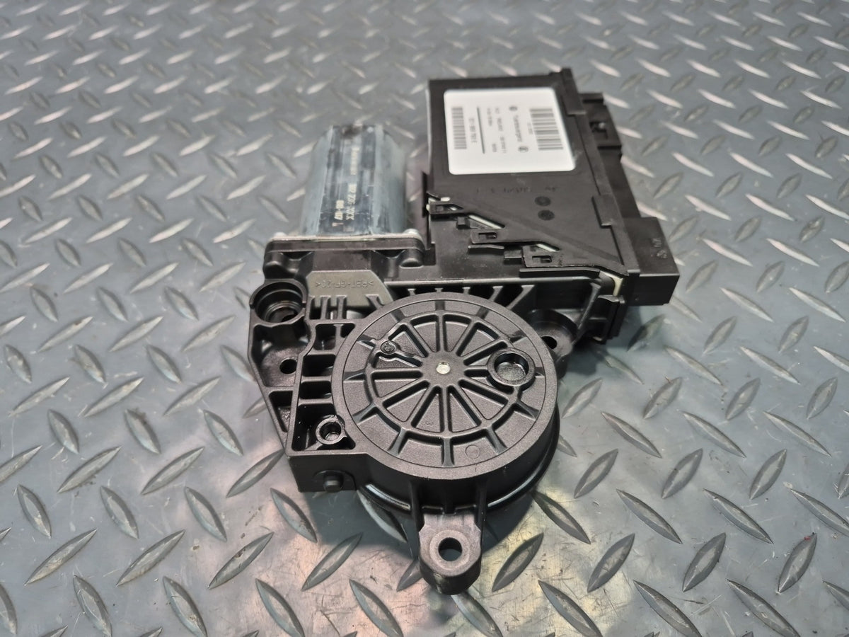 2003-2010 Porsche Cayenne 957 Front Left Door Window Motor 3D1959793E