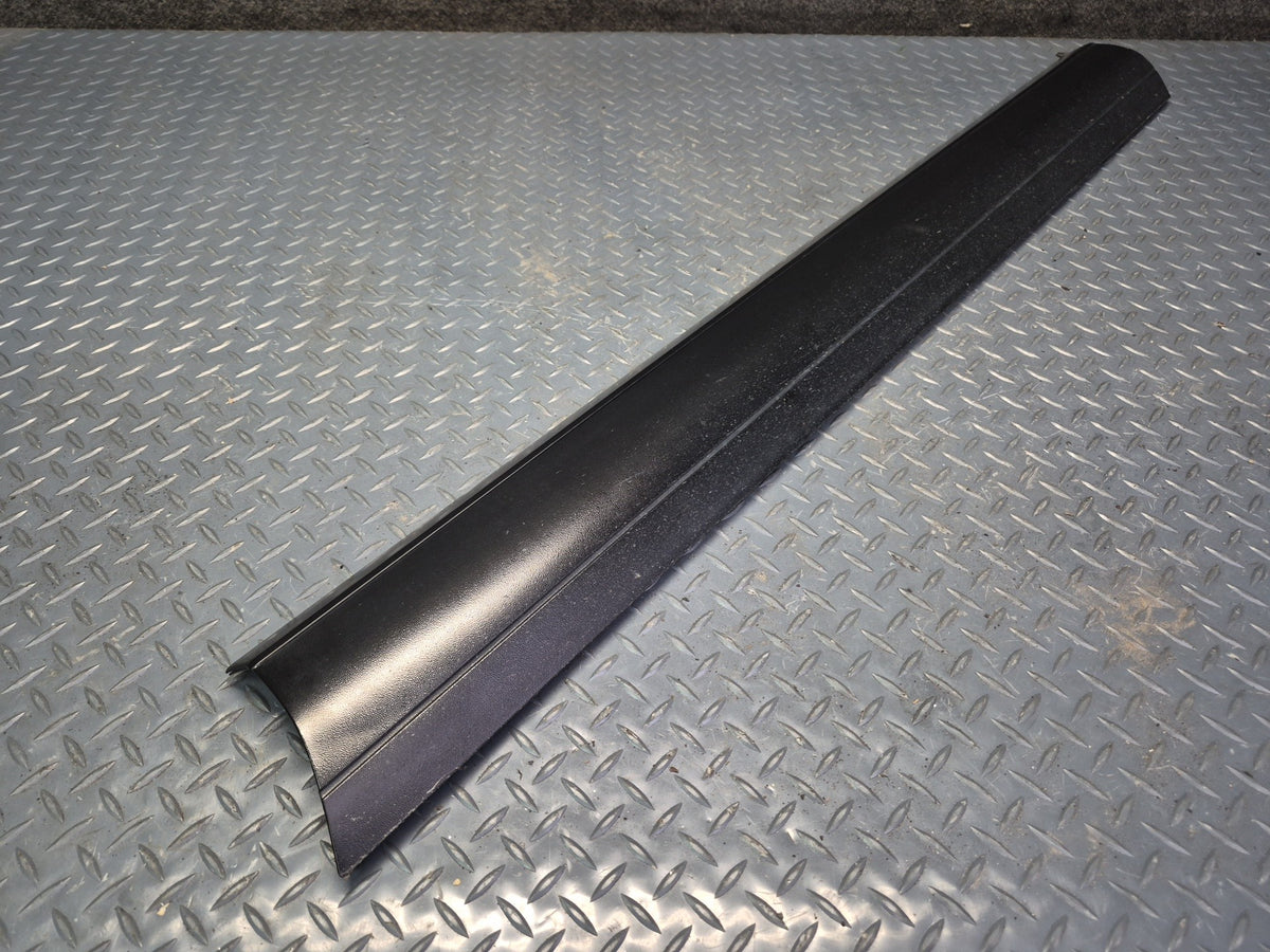 2008-2010 Porsche Cayenne 957 Front Right Door Lower Trim Molding 7L5839788