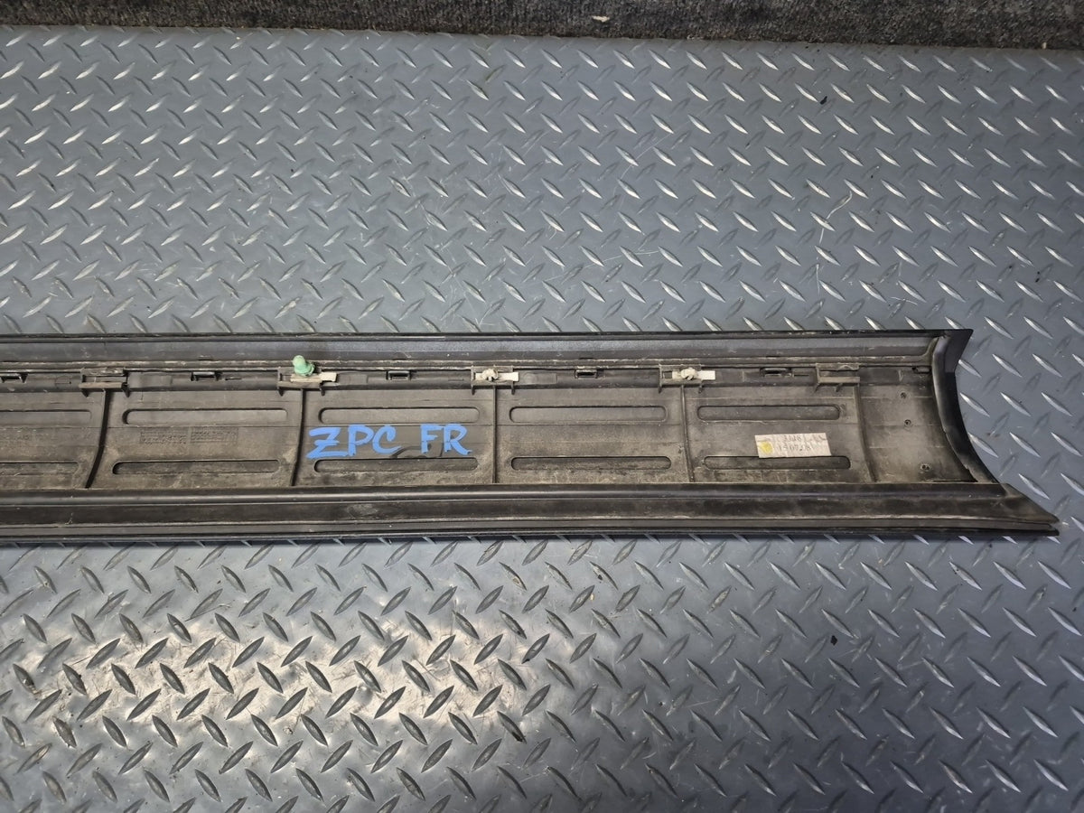2008-2010 Porsche Cayenne 957 Front Right Door Lower Trim Molding 7L5839788