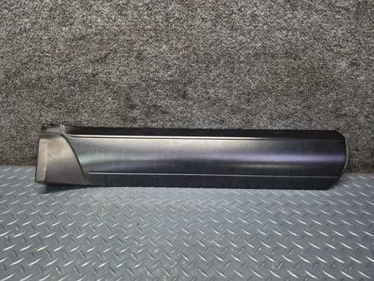 2008-2010 Porsche Cayenne 957 Rear Right Door Lower Trim Molding 7L5839788