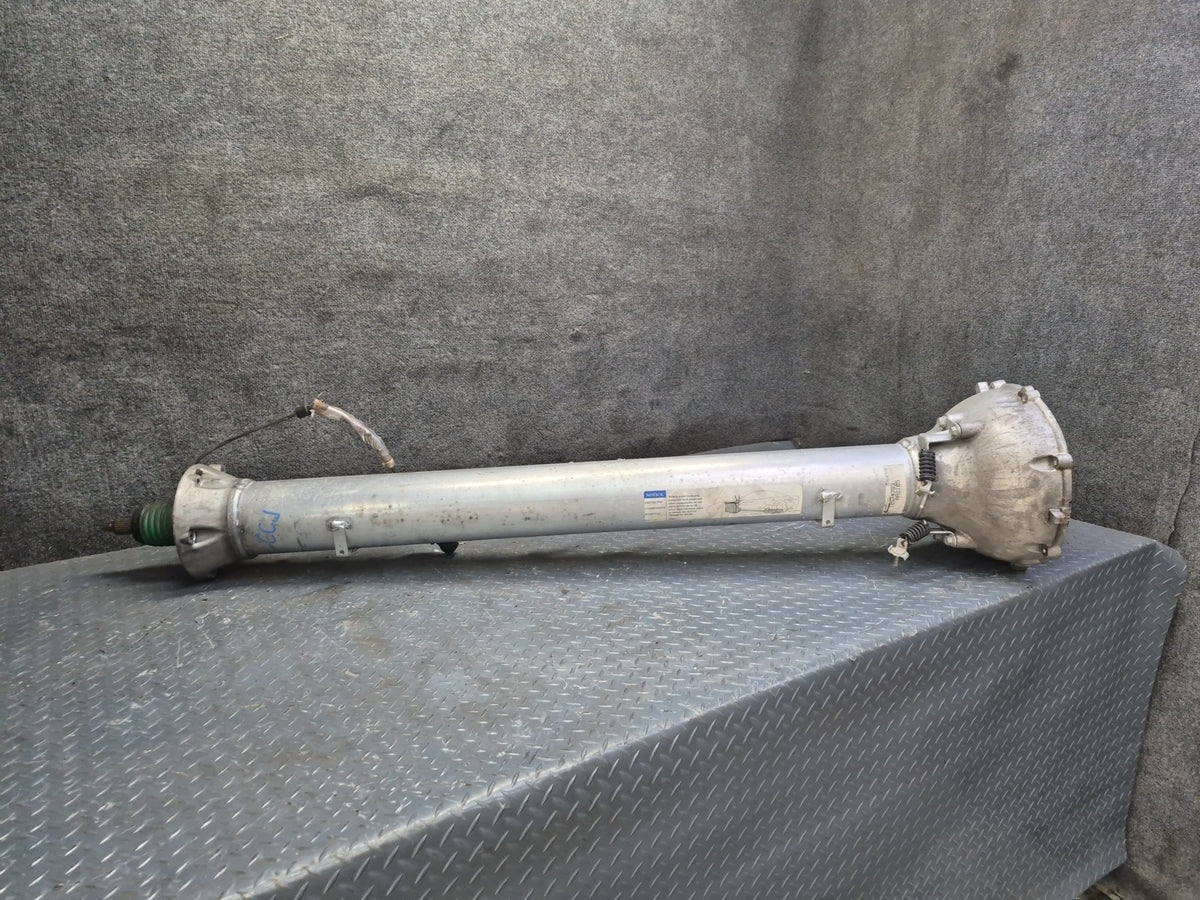 05-06 Chevrolet Corvette C6 6.0L M/T Driveshaft Torque Tube 12574783 OEM