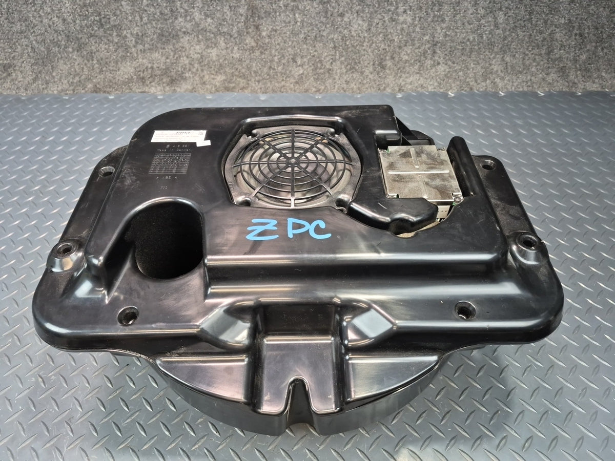 2003-2010 Porsche Cayenne 957 Bose Subwoofer Speaker Box w Amplifier 7L5035403