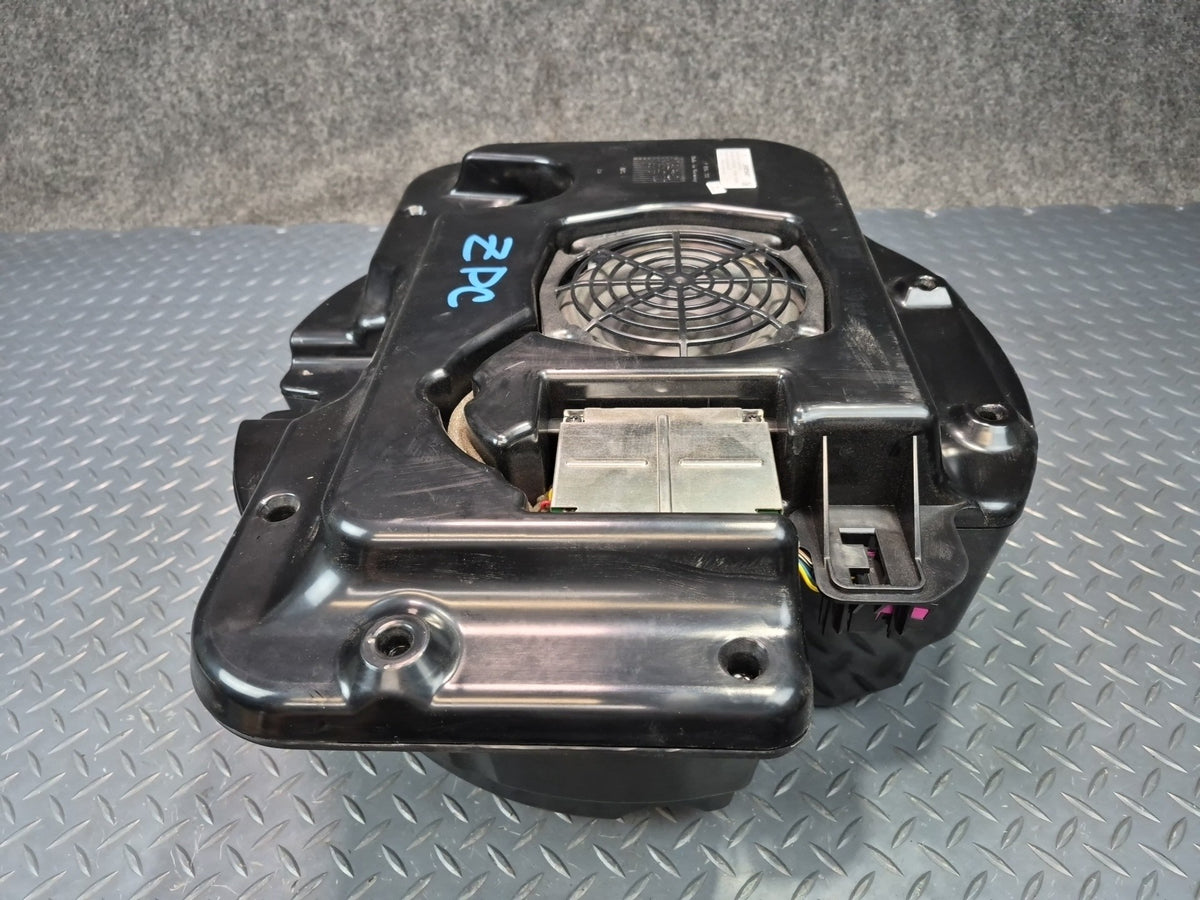 2003-2010 Porsche Cayenne 957 Bose Subwoofer Speaker Box w Amplifier 7L5035403
